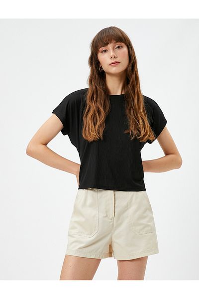 Koton Crop T-Shirt mit Fledermausärmeln und Rundhalsausschnitt