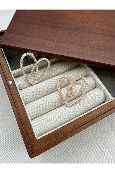 Jerie Gold Full Pearl Detail Heart Earrings