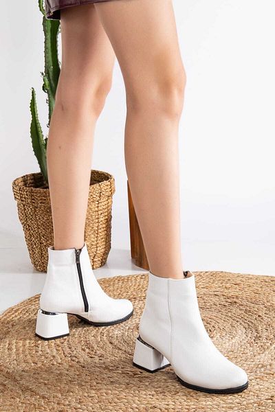 SEDRİK White Round Toe Heeled Boots Glamorous with Stretcher