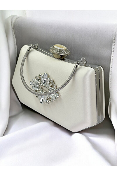 Biçanta Перлено екрю цвят сребро кристал камък елегантна метална дръжка вечерна чанта