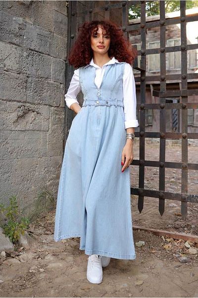 Moda Rosa 25K9267 Light Blue Denim Gilet - Relaxed Fit
