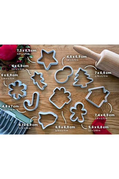 Beta 10 Piece Christmas Themed Cookie Mold Dough Shaper Set
