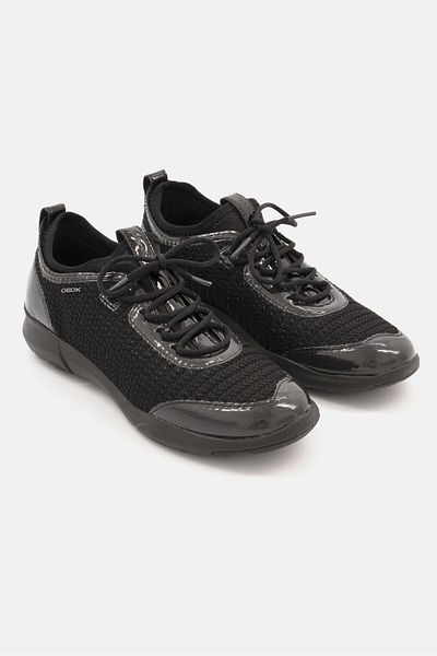Geox حذاء نسائي كاجوال Nebula X B برباط، أسود