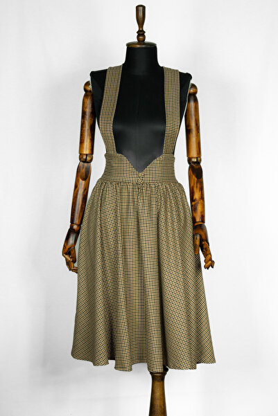 Sihirli Düğmeler Askılı Etek