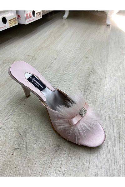 HMZ Textile Gift Bagge Blanket Bridal Slippers. Bridal Slippers with Charry Heel