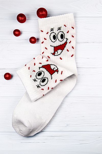 Tozlu Yaka Women's Smiley Face Themed College Sports Socks - 1 Pair White