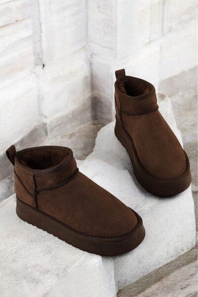 SOLDOY Women's Brown Mini Suede Sheepskin High Thick Sole Winter Boots