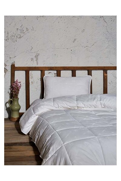 Cotton Box Single Bamboo Quilt (155X215)