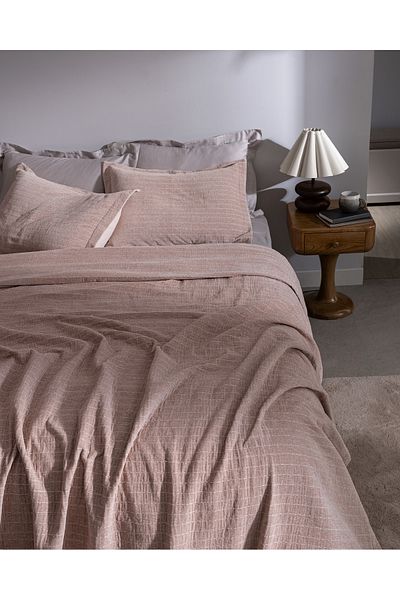 Madame Coco Feolette Double Bedspread - Powder