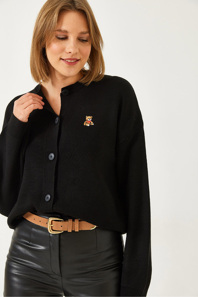 Bianco Lucci Women's Teddy Embroidered Buttoned Knitwear Cardigan Th 241126 60261173