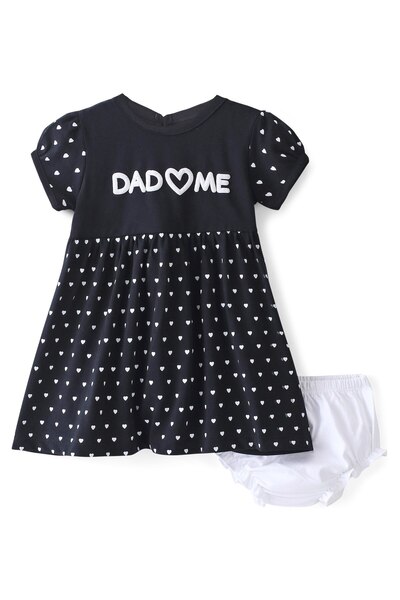 Babyhug فستان بيبي هاج من القطن بأكمام نصفية مع طبعة نصية ونقاط بولكا - أسود