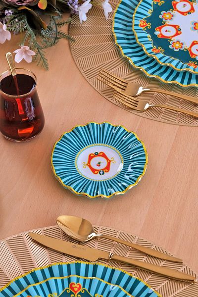 Glore Madeira Gold Gilded Glass Tea Plate Set for 6 People