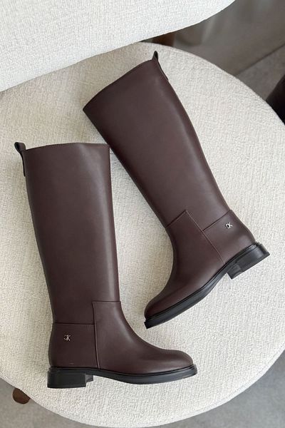 GOFFSHOES Γυναικείες μπότες με επίπεδη σόλα με αγκράφα από καφέ-δερμάτινο Poter
