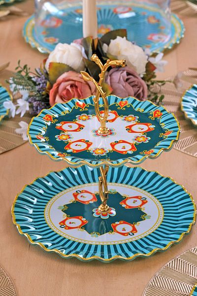 Glore Madeira Gold Gilt Glass Cookie Holder