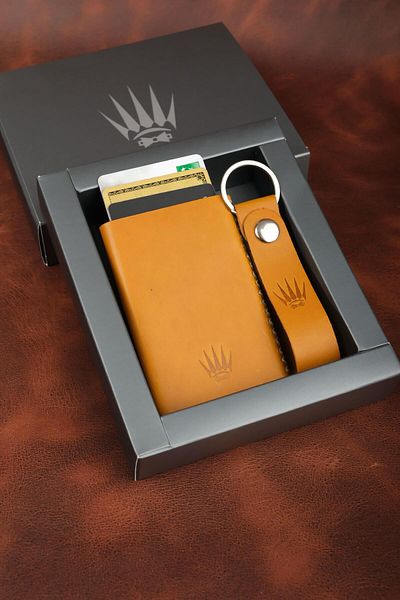 WATCHOFROYAL Genuine Leather Camel Buttero Gift Set - Mechanical Card Holder and Keychain