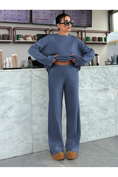 Basko fashion Set de tricotaje albastru cu șuruburi în partea de jos