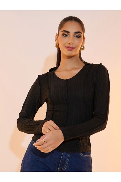Take Two By Styli بلوزة بولو محبوكة ذات درزات مكشوفة ومضلعة بلون سادة