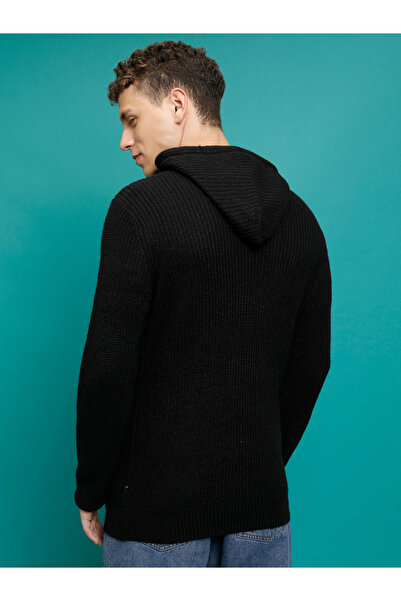 Highlander By Styli Ribbed Hooded Sweater with Drawstring