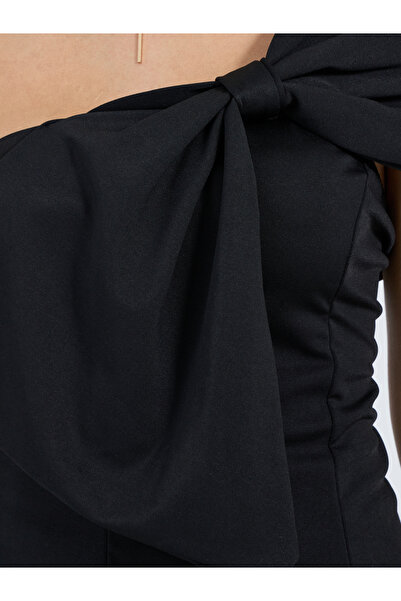 Styli Bow Design One Shoulder Knit Top & Wide Leg Pants Co-Ords