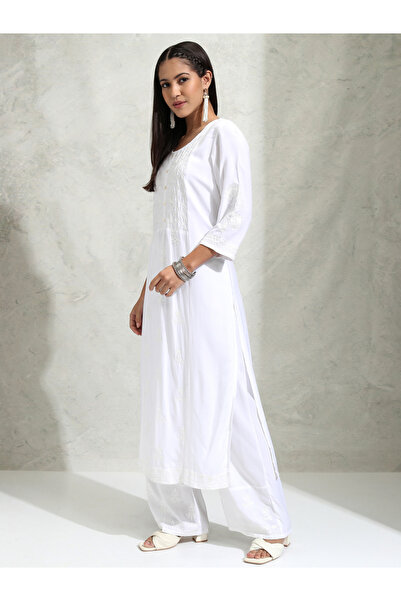 Vishudh By Styli Floral Embroidered Thread Work Straight Kurta & Palazzos Set