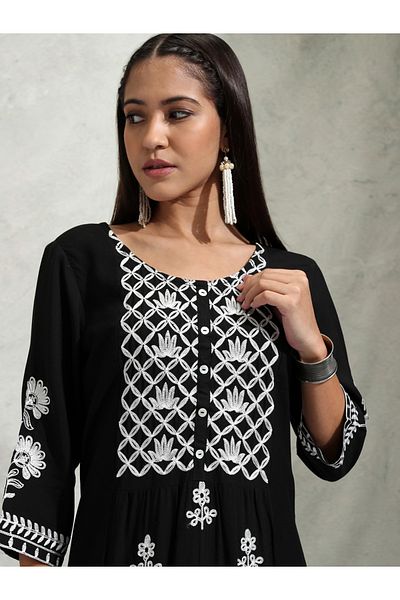 Vishudh By Styli Floral Embroidered Thread Work Straight Kurta & Palazzos Set