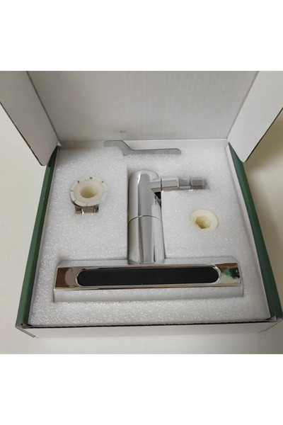 Choice صنبور حوض المطبخ 4 في 1 من الفضة، قطعة واحدة، مع رأس دش دوار عالمي، مقاوم للرذاذ 360 درجة