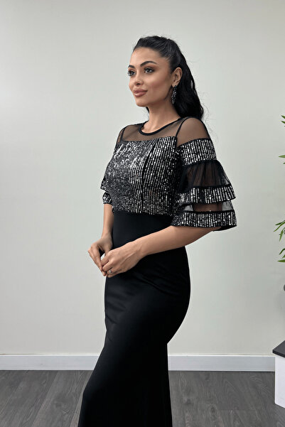 giyimmasalı Rochie de seară din țesătură creponată de sus cu paiete - argintiu