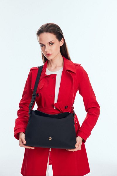 U.S. Polo Assn. Geanta de umar dama model neagra Us24716