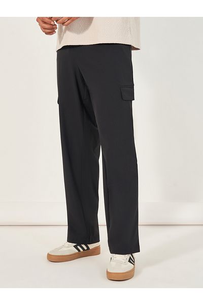 Styli Relaxed Fit Welt Flap Pocket Trousers
