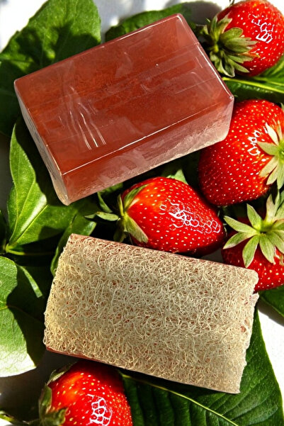 EM AMANOS BEAUTY Doğal Kabak Lifli Çilek Özlü Sabun Antioksidan Etki Cildi Gençleştirir Cilt Tonunu Dengeler