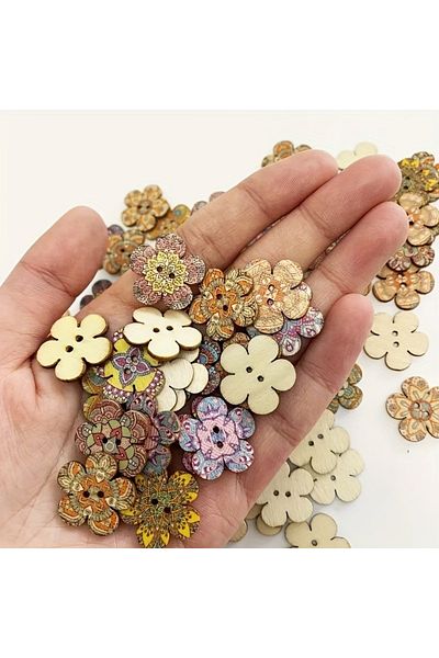 Choice 100pcs 100pcs Boho Mixed Painted Flower Random Buttons Painting Round Wooden Button 2 Holes For Sewi