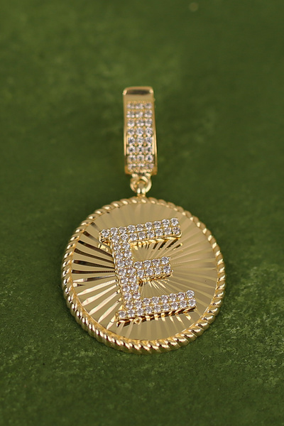 Çgk Çiğdem Gürel Kuyumculuk E Harfi Altın Kolye Ucu