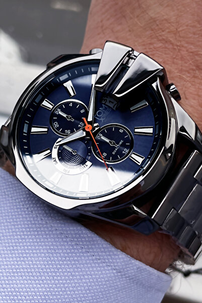 Tom Jones ساعة يد رجالية 3 أتم مقاومة للماء بلون مدخن وسوار فولاذي Cbk43