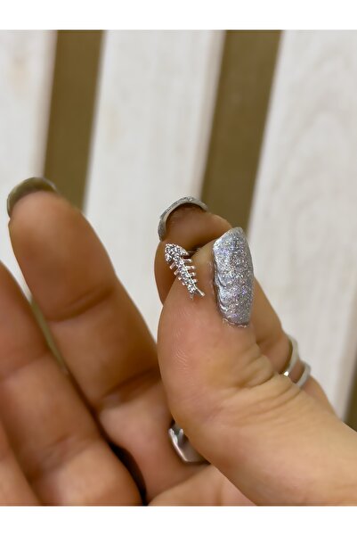 Hicrans Takı BALIK MODEL HELİX TRAGUS ÇELİK KÜPE