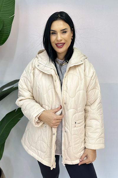 GÖKSEL Jump Model Quilted Plus Size Coat - Cream