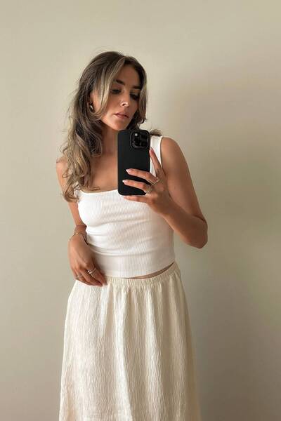 CHEISU Vestă Crop albă - Gât pătrat, mânecă zero, bluză cu nervuri