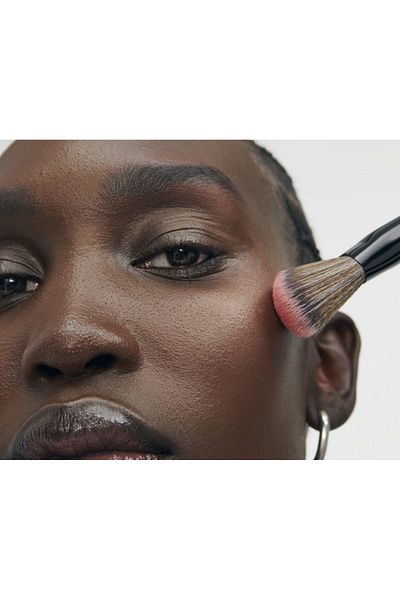 SEPHORA Pro Brush Blush Brush - # 93 Models