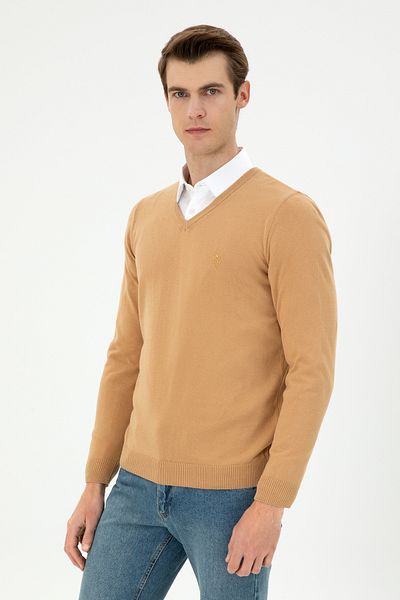 U.S. Polo Assn. Men's Camel Basic Sweater 50294764 -Vr015