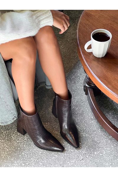 NİŞANTAŞI SHOES Juanita Braun gemusterte Damen-Stiefel mit Absatz und Reißverschluss