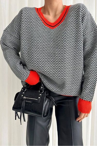 bayansepeti Striped Pattern V-Neck Knitwear Sweater 0199