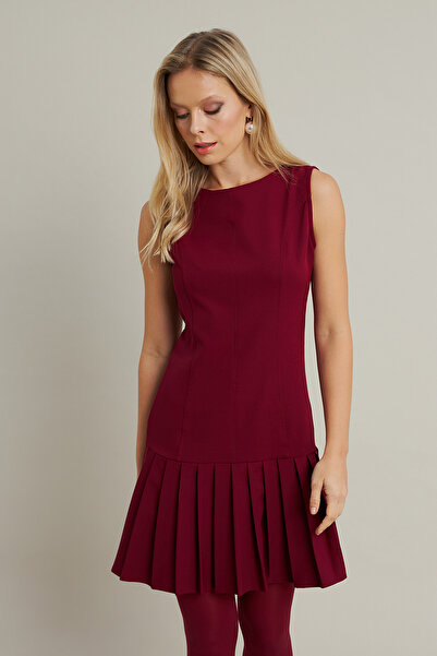 Cool & Sexy Бордова плісирована жіноча міні-сукня FRY2265