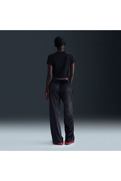 Nike WNSWNKCHLLKNTTEEVDAY