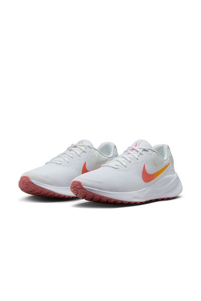 Nike Wnikerevolution7 - Comfortable and Fashionable Sneakers