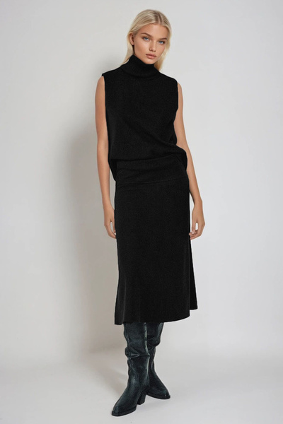 Trend Alaçatı Stili Women's Black Turtleneck Thessaloniki Knitted Sleeveless Blouse and Skirt Suit Alc-X13336