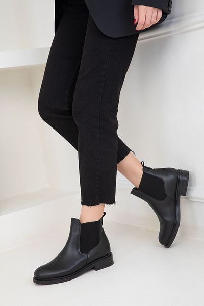 SOHO Women's Black Boots - 20004 Model Bootie