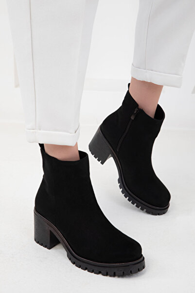 SOHO Dámské černé semišové boty - 19771 Model Bootie