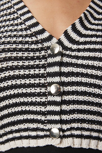 Happiness İstanbul Dámský černý krémový prolamovaný pletený svetr AN00178