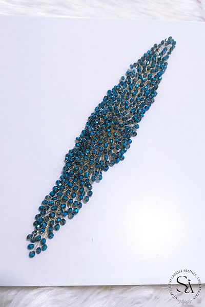 SimgeAksesuar Fashionable and Elegant Engagement and Henna Accessory with Indigo Crystal Stone