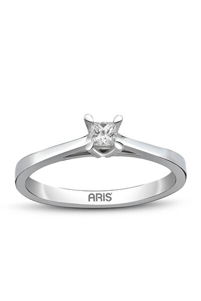 Ariş 0.30 Karat Prenses Kesim Tektaş Pırlanta Yüzük