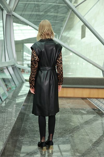 Oilemaperla Leather Black Long Vest